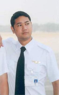  นายภาคิน ไทยถนอม 