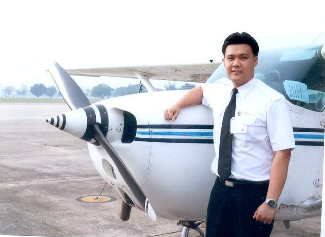 นายรณพ เหลืองวิลาวัณย์