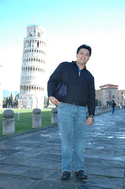 นายรณพ เหลืองวิลาวัณย์