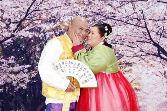 หมู สมญา เมียโป๊งเหน่ง 