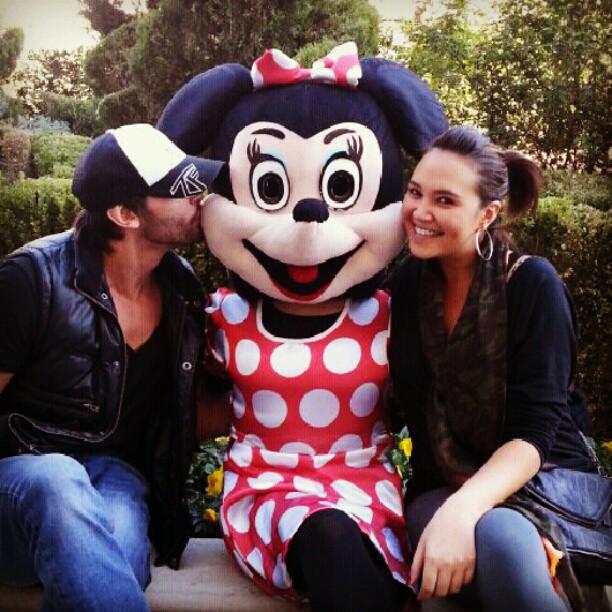 ทาทา ยัง แฟนฝรั่ง