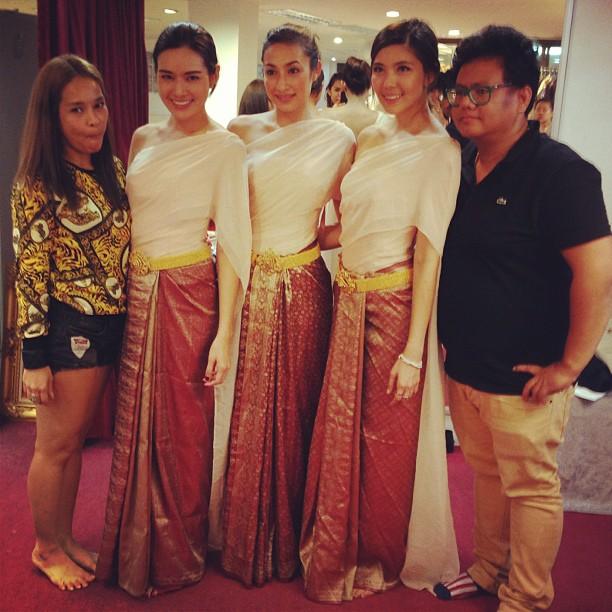ชุดเพื่อนเจ้าสาว งานหมั้น