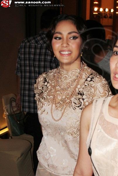 ตั๊ก บงกช