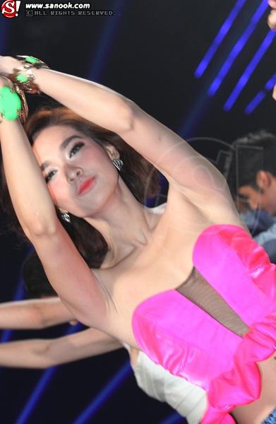 พลอย เฌอมาลย์