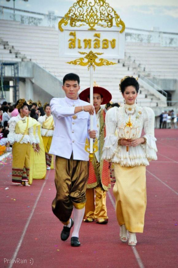 "ริชชี่" อมราวดี ดีคาบาเลส