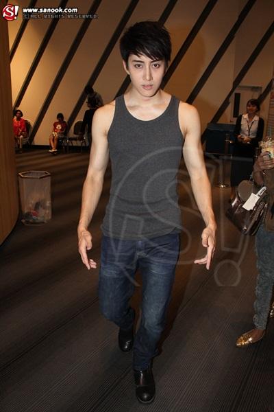 ไมค์ พิรัชต์