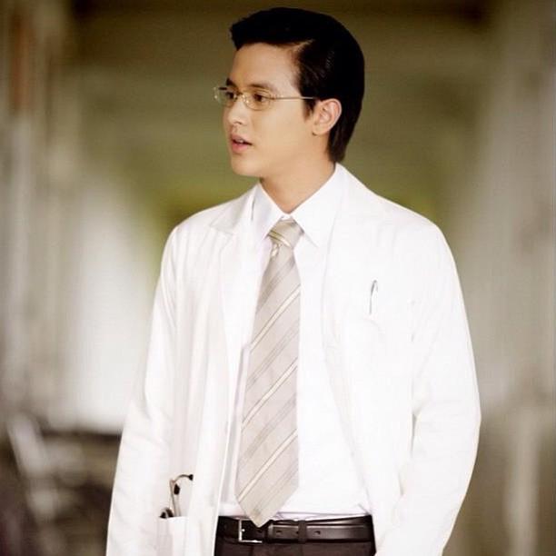 เจมส์ จิรายุ