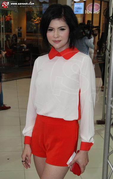 แอนนี่ บรู๊ค