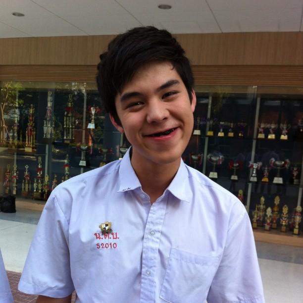 พีช พลอย มือที่สาม