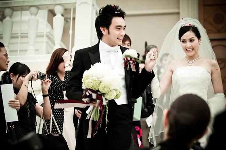 เต๊ะ ศตวรรษ แต่งงาน