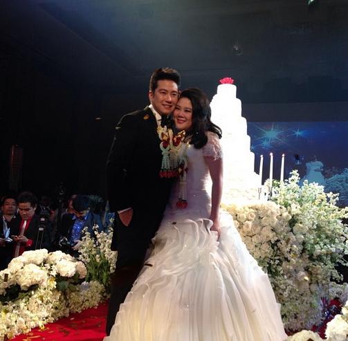 งานแต่งแซนด์ ชยิกา หลานนายกฯ ยิ่งลักษณ์