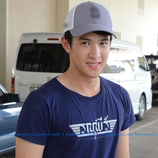 เจมส์ มาร์