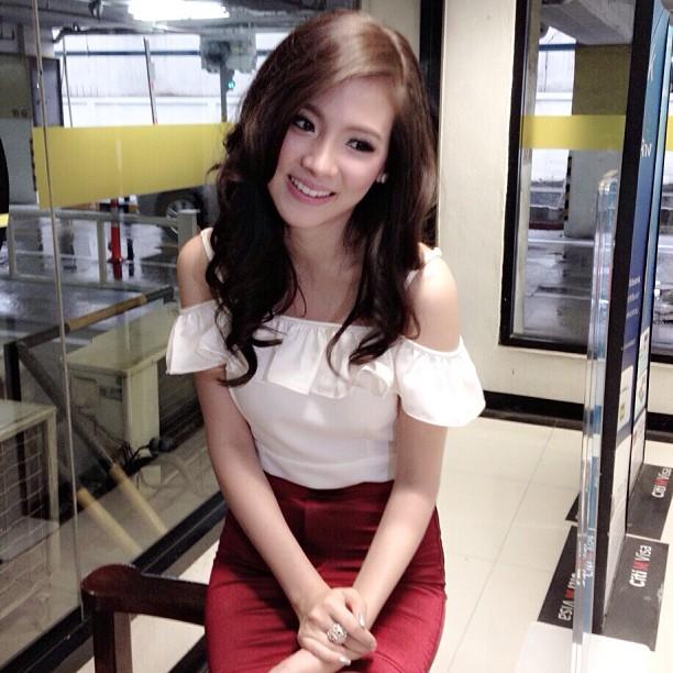 ใบเฟิร์น พิมพ์ชนก