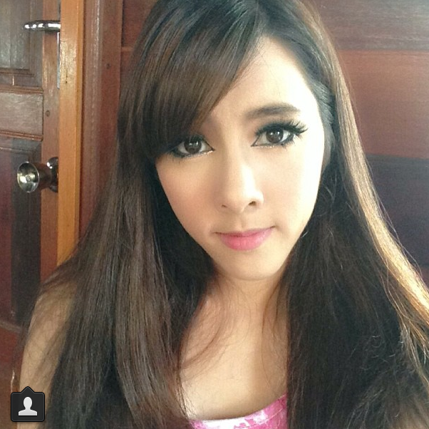 เบเบ้ ธันย์ชนก