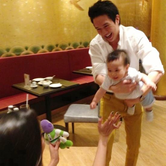 อั้ม แอมป์ คืนดี