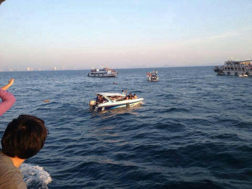 เรือข้ามเกาะล้านล่ม ตาย 6 ศพ