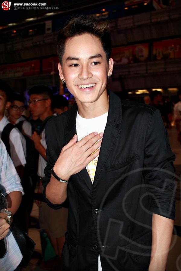 เก้า จิรายุ