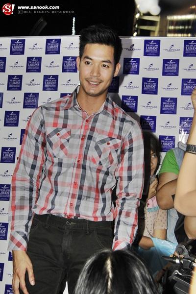 เวียร์ ศุกลวัฒน์