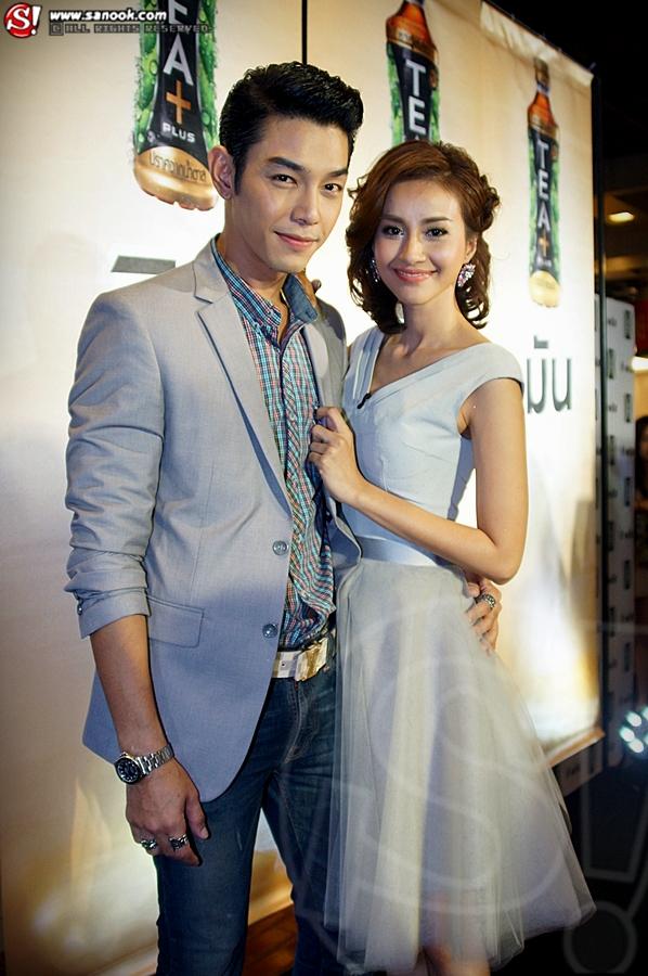 น้ำฝน อาร์ต เลิก