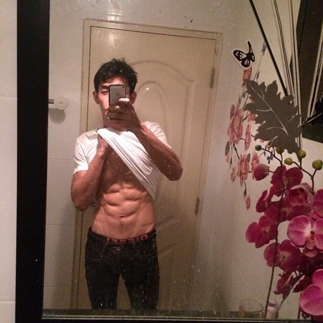 อาร์ต ผศุตม์