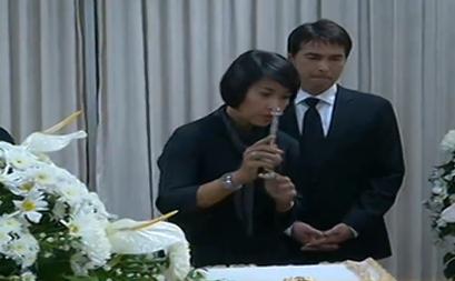 คุณพ่อจอนนี่ แอนโฟเน่ เสียชีวิต