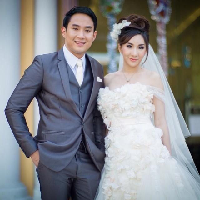 งานแต่งเบนซ์ พริกไทย