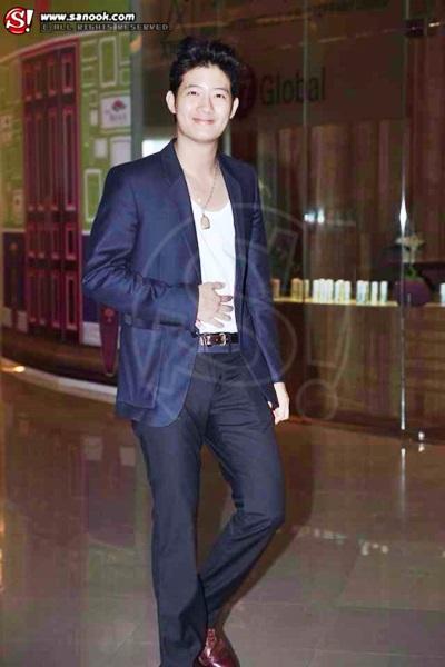 เป้ อารักษ์