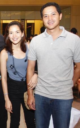 อ้อม อาท
