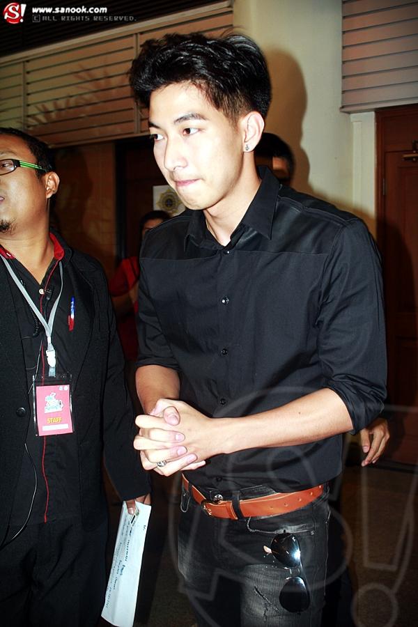 โตโน่ ภาคิน