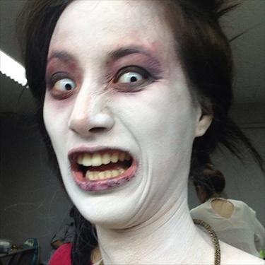 เฟื่อง นางมาร