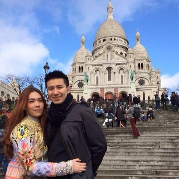 หนุ่ม เมย์
