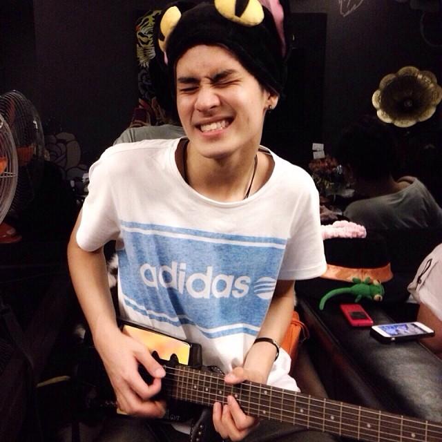 เก้า จิรายุ