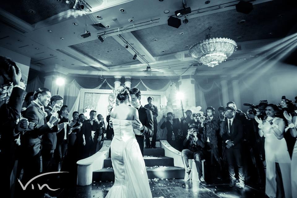 งานแต่ง หมอโอ๊ค โอปอล์