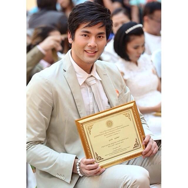 บอม ธนิน