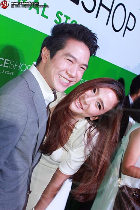  อั้ม แอมป์ 