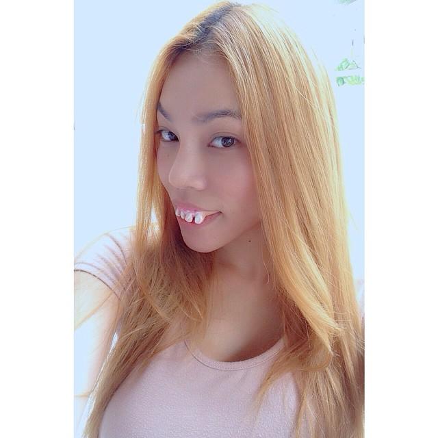 เอมมี่ อมลวรรณ