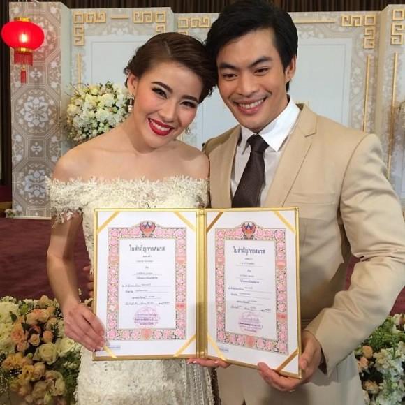 แนน ปิยะดา ไฮโซกึ๋ย