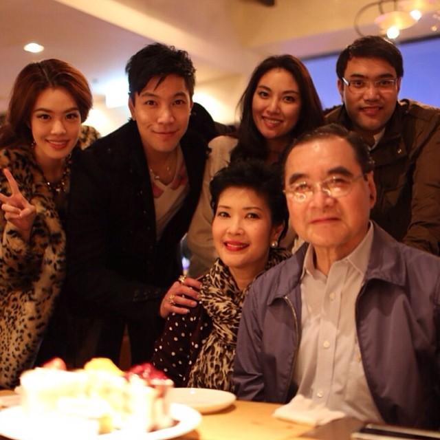 เกรซ ก้อง 