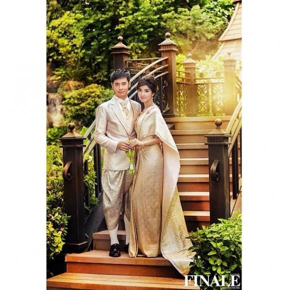 ออย ธนา