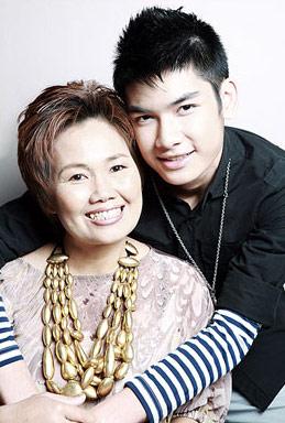 สิงโต เดอะสตาร์