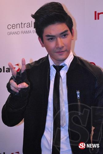 สิงโต เดอะสตาร์