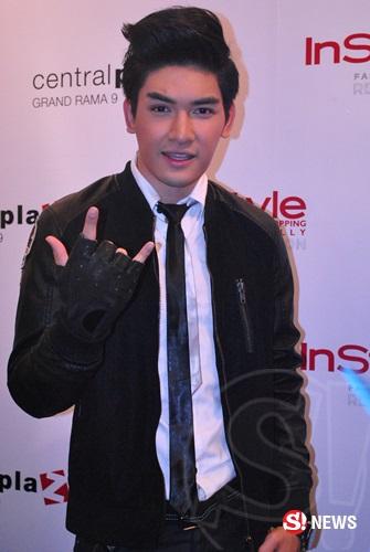 สิงโต เดอะสตาร์