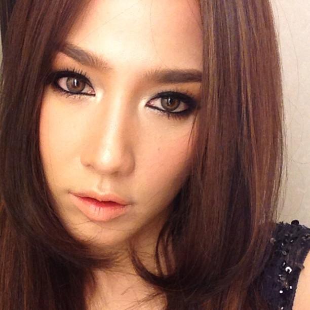 ตอง อั้ม