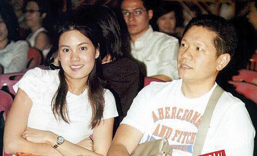 เจนี่ บั๊ด