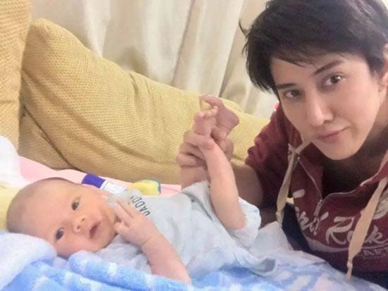 น้องแม็กซ์เวลล์ ลูกไมค์ ซาร่า