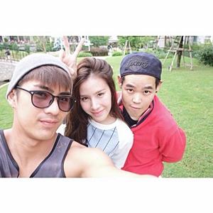 เขต ธาราเขต เกี่ยวก้อย