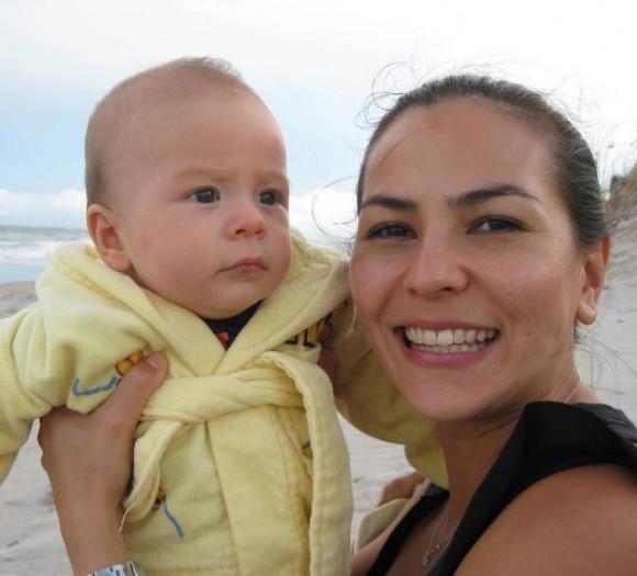 แองจี้ ซาโนลารี่