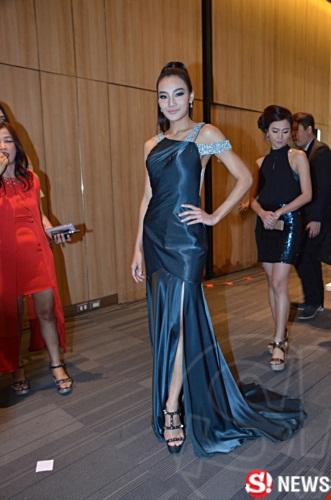 นุ้ย เกศริน