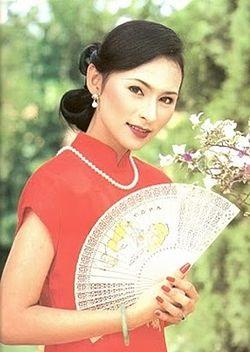 หมวย สุภาพร