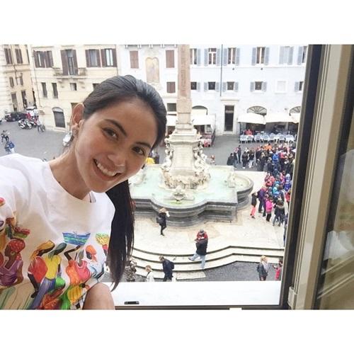 ใหม่ ดาวิกา